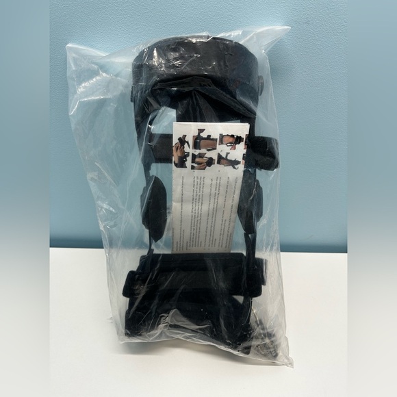 ISO Preferred Left OA Dual Upright ROM Hinge Knee Brace ISO-KN232R L/RT - Picture 3 of 4